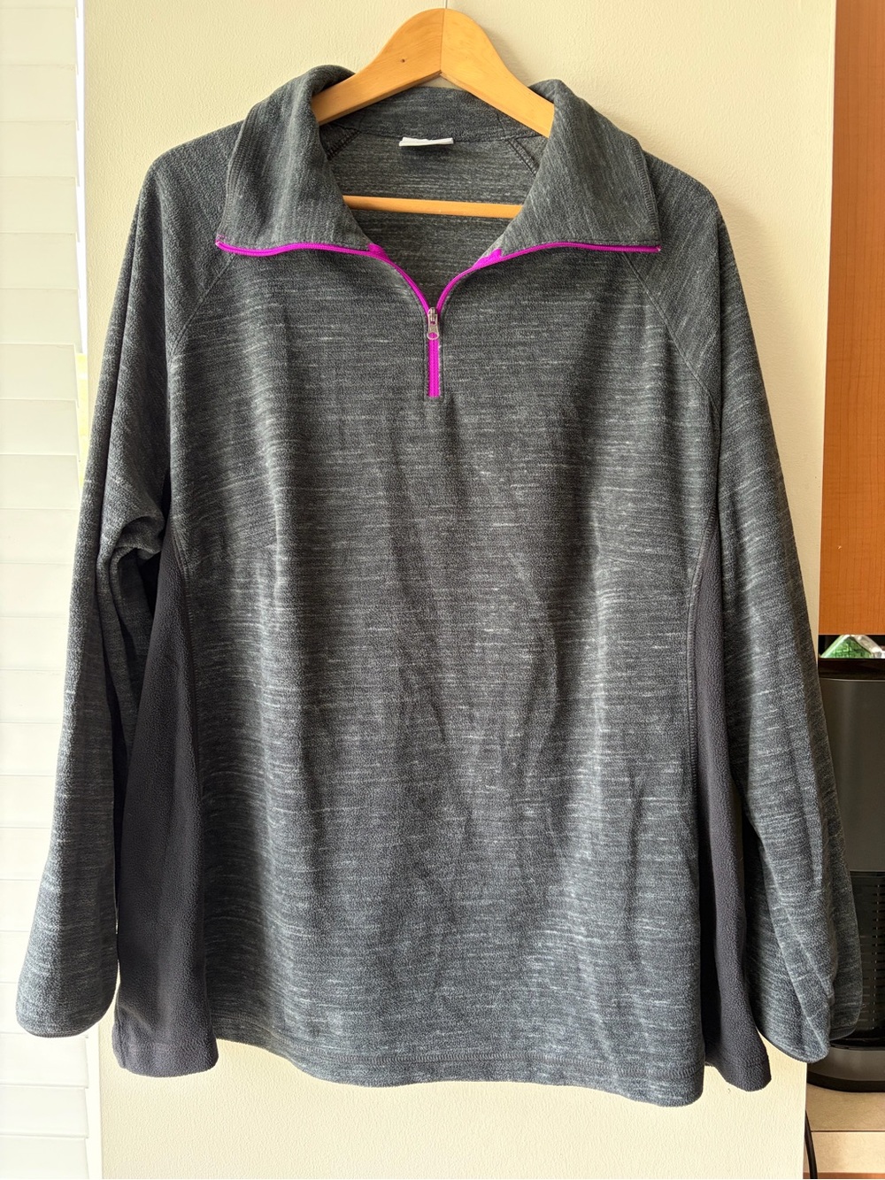 Columbia Women's Gray Pullover Quarter-Zip Fleece with Purple Trim
